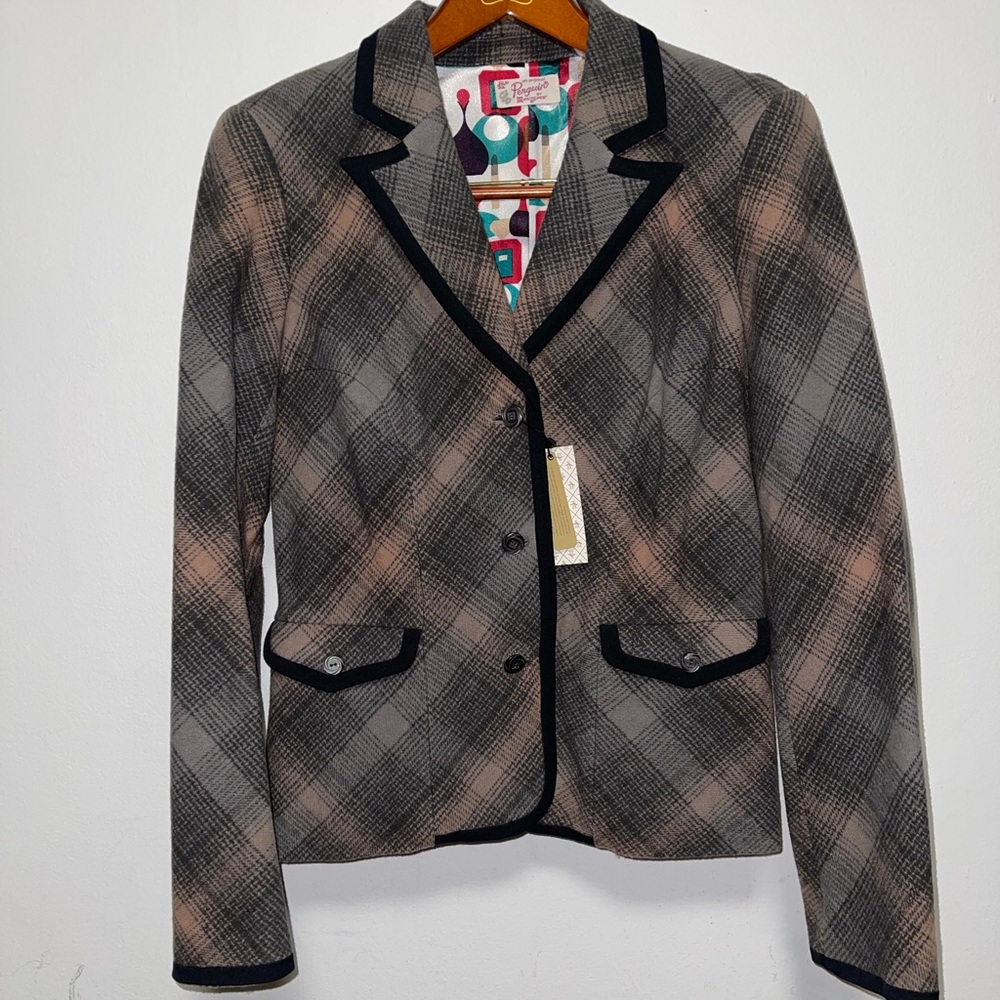 Penguin NEW JACKET!